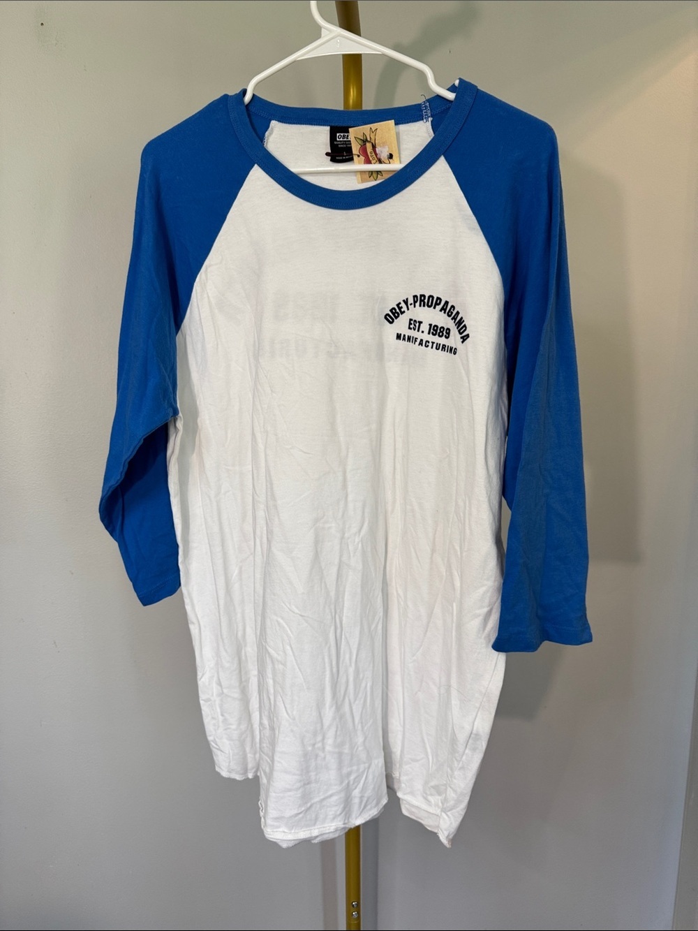 Obey Propaganda White & Blue Raglan 3/4 Sleeve Baseball Tee NWT L